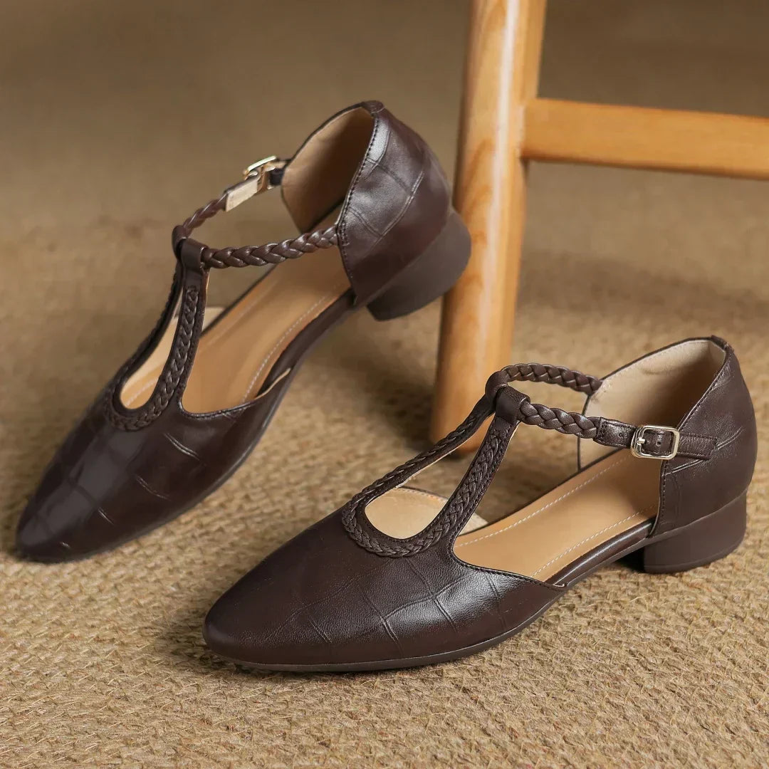 Nancy & Ruth Mary Janes